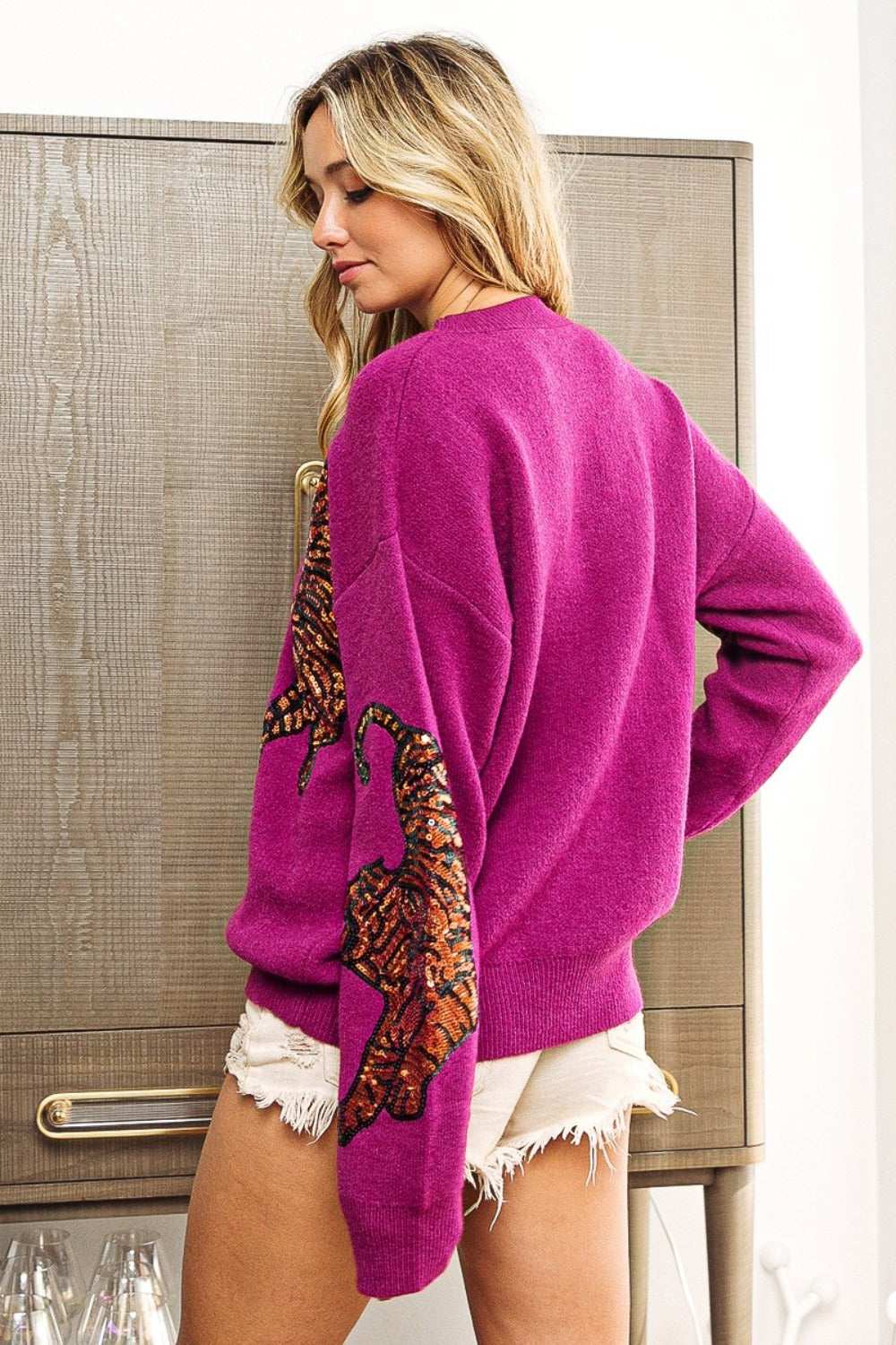 Custom knitwear sweater sample from CENWILD manufacturer
