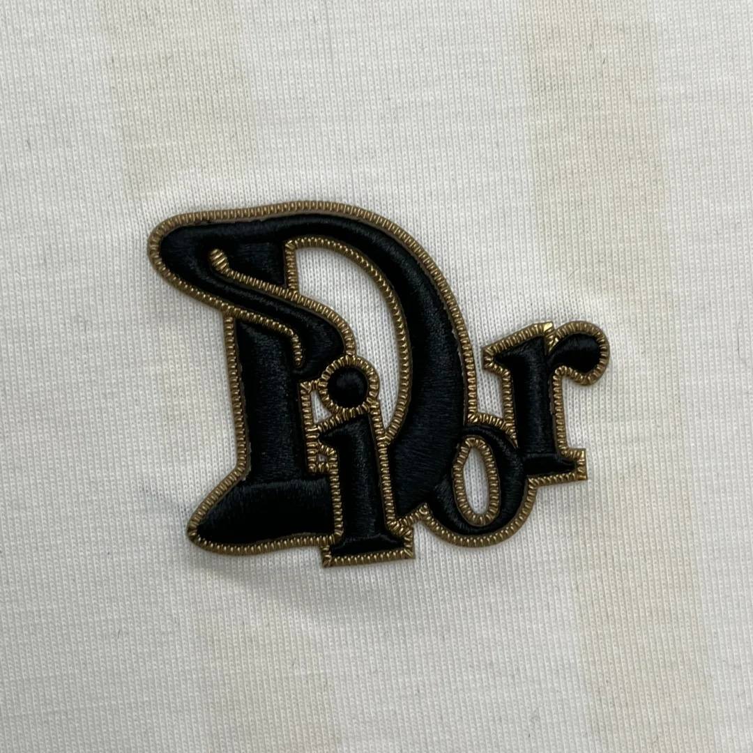 3D and edge embroidery detail on custom sweater