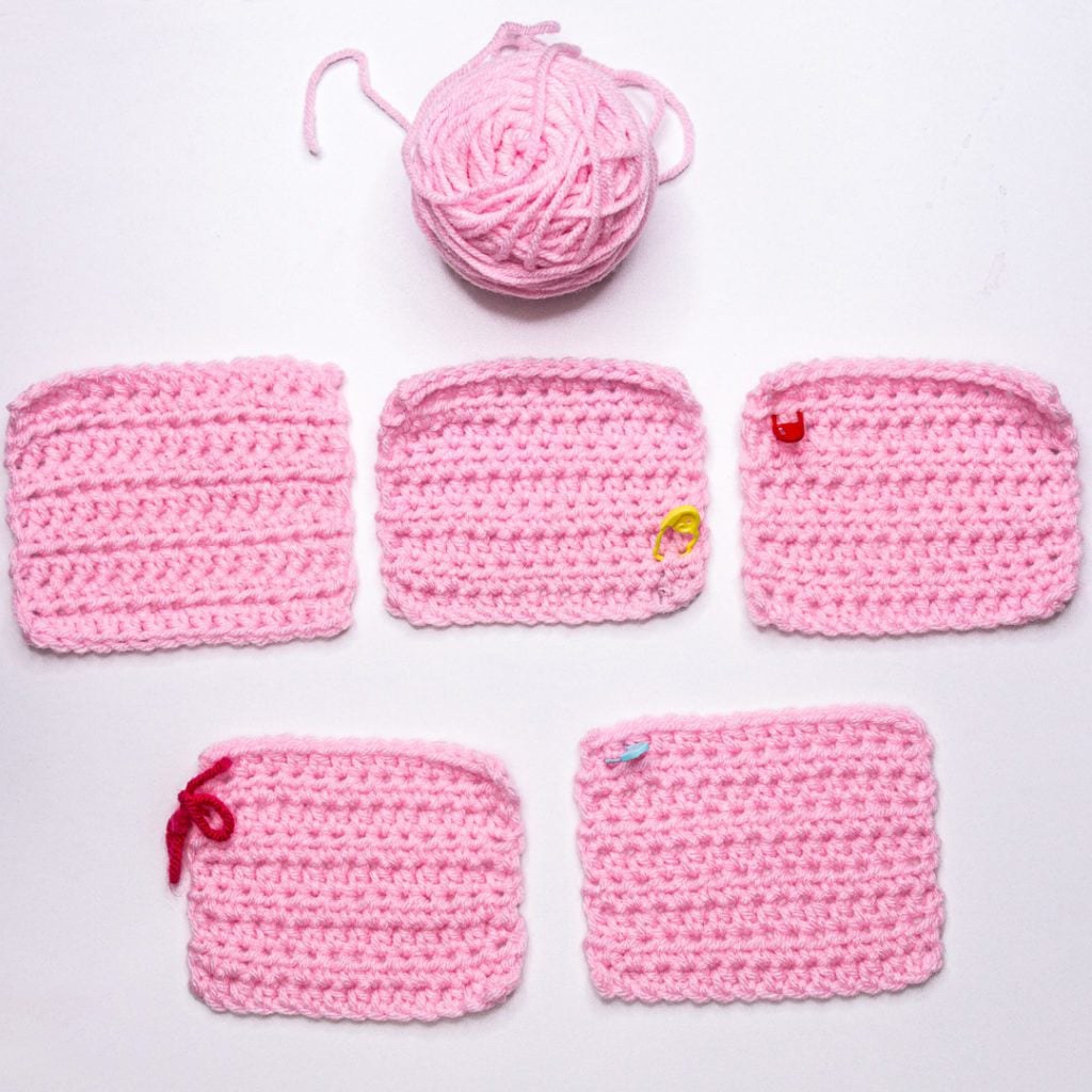 Acrylic yarn for sweater manufacturing