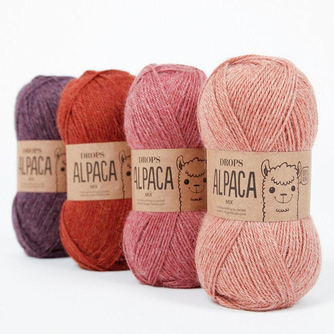 Alpaca yarn for luxury sweater manufacturing