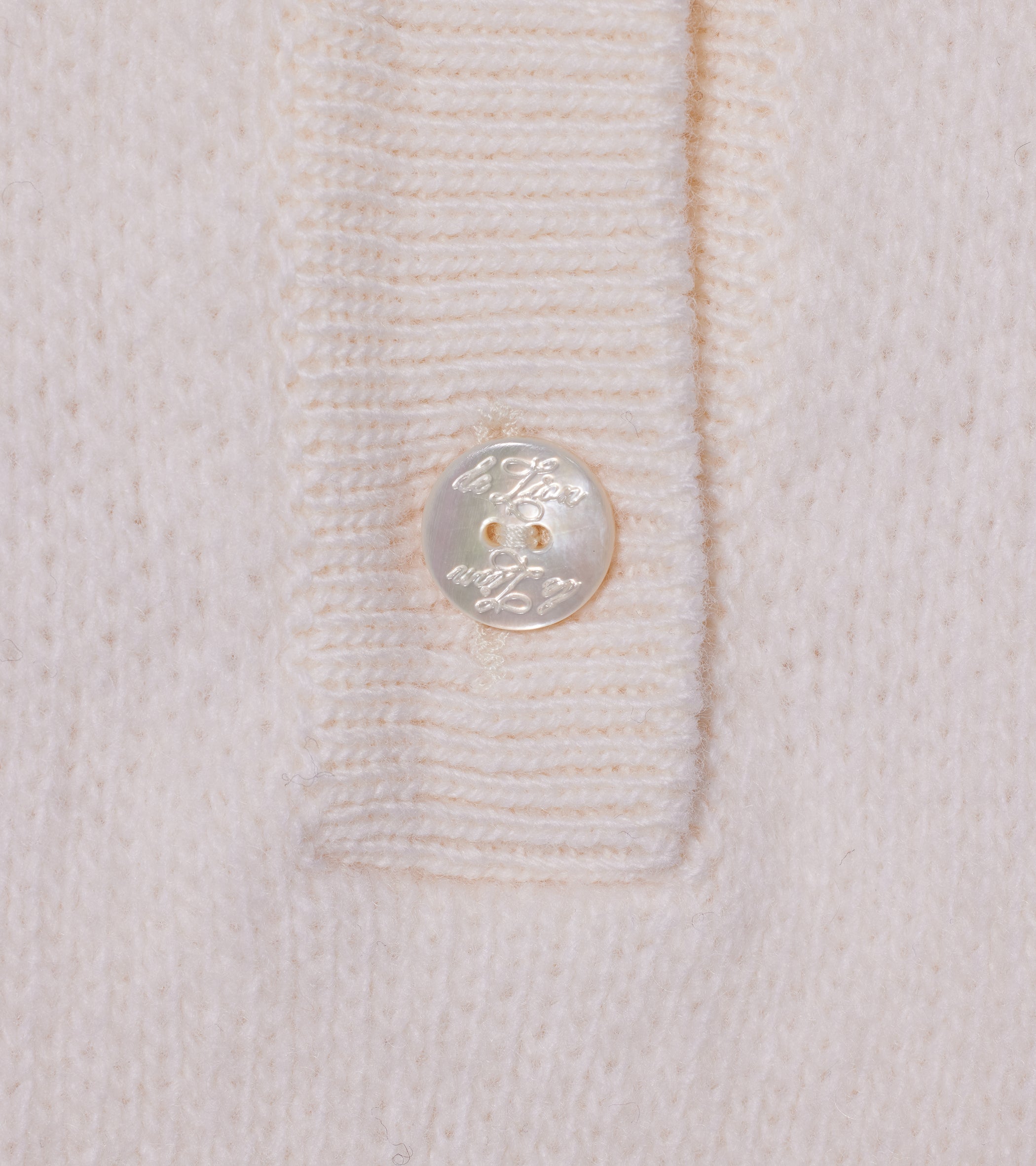 Bespoke knit garments