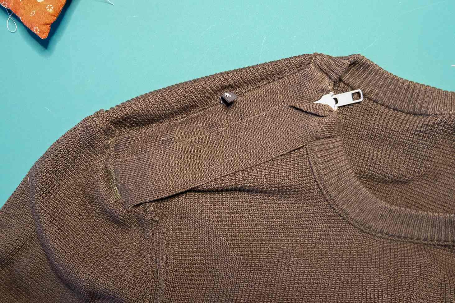 chain stitch embroidery sweater (5)