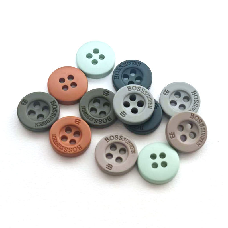 Custom clothing buttons for knitwear and sweater brands