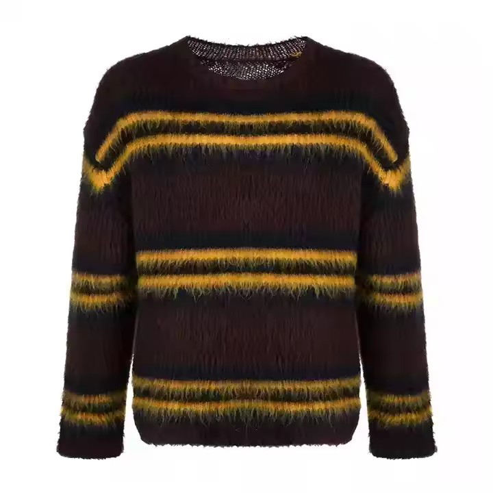 Crew neck sweater detail view