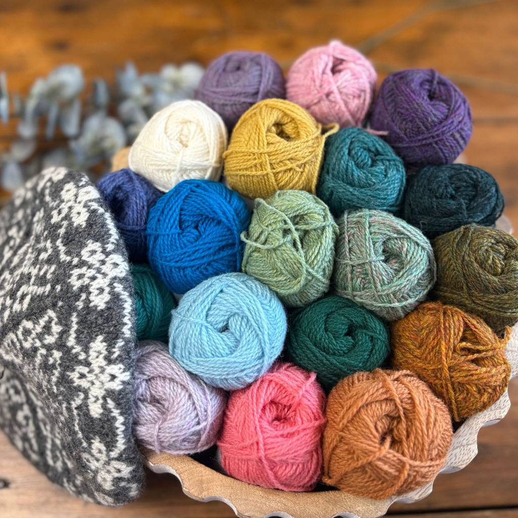 Knitwear yarn for fashion knitwear manufacturing