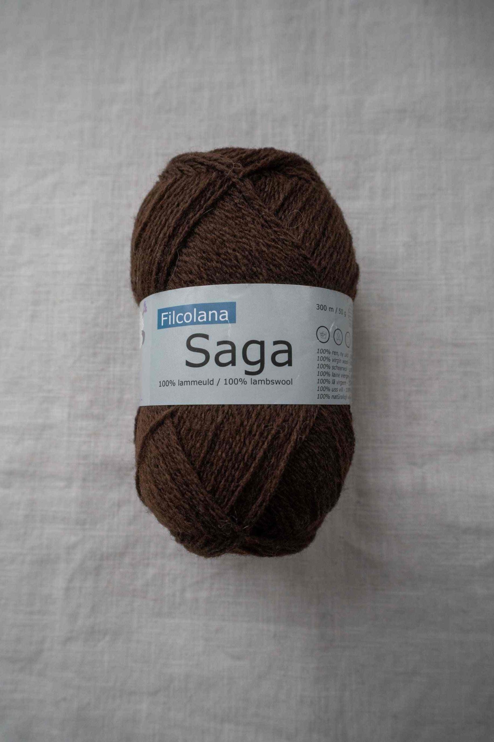 Lambswool yarn for custom sweater production