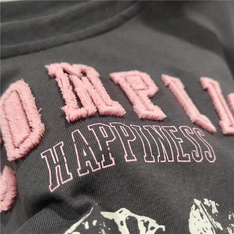 Men's hoodie with toothbrush stitch embroidery