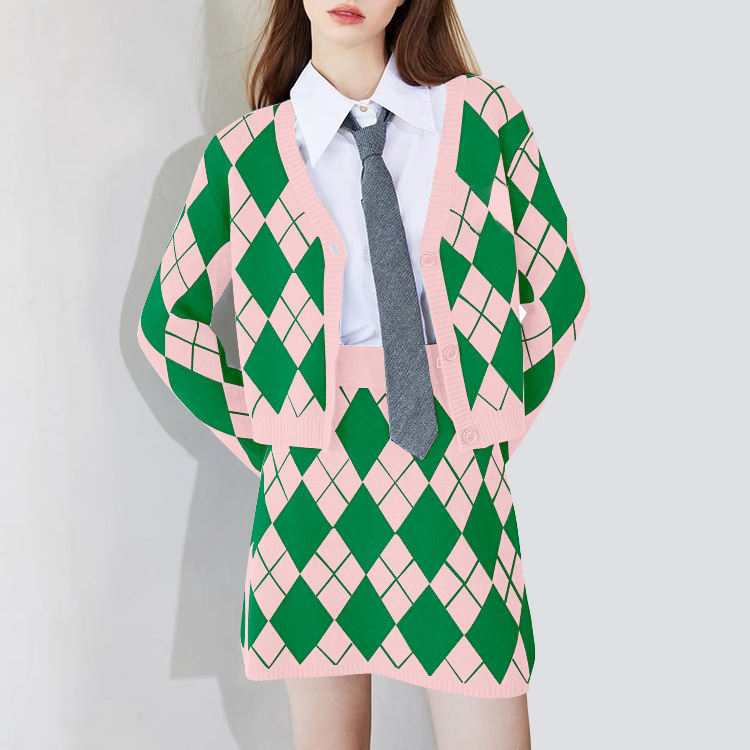 Pink matching sweater set for fashion retailers