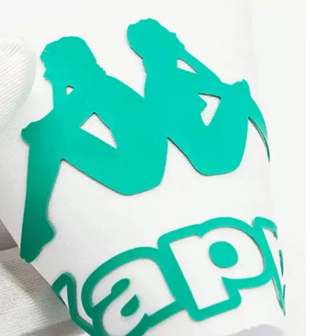 Thick board screen printing for knitwear decoration