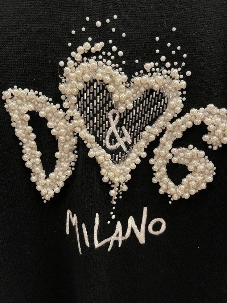 Embroidery on Knitwear