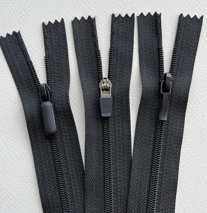 Plastic Zippers